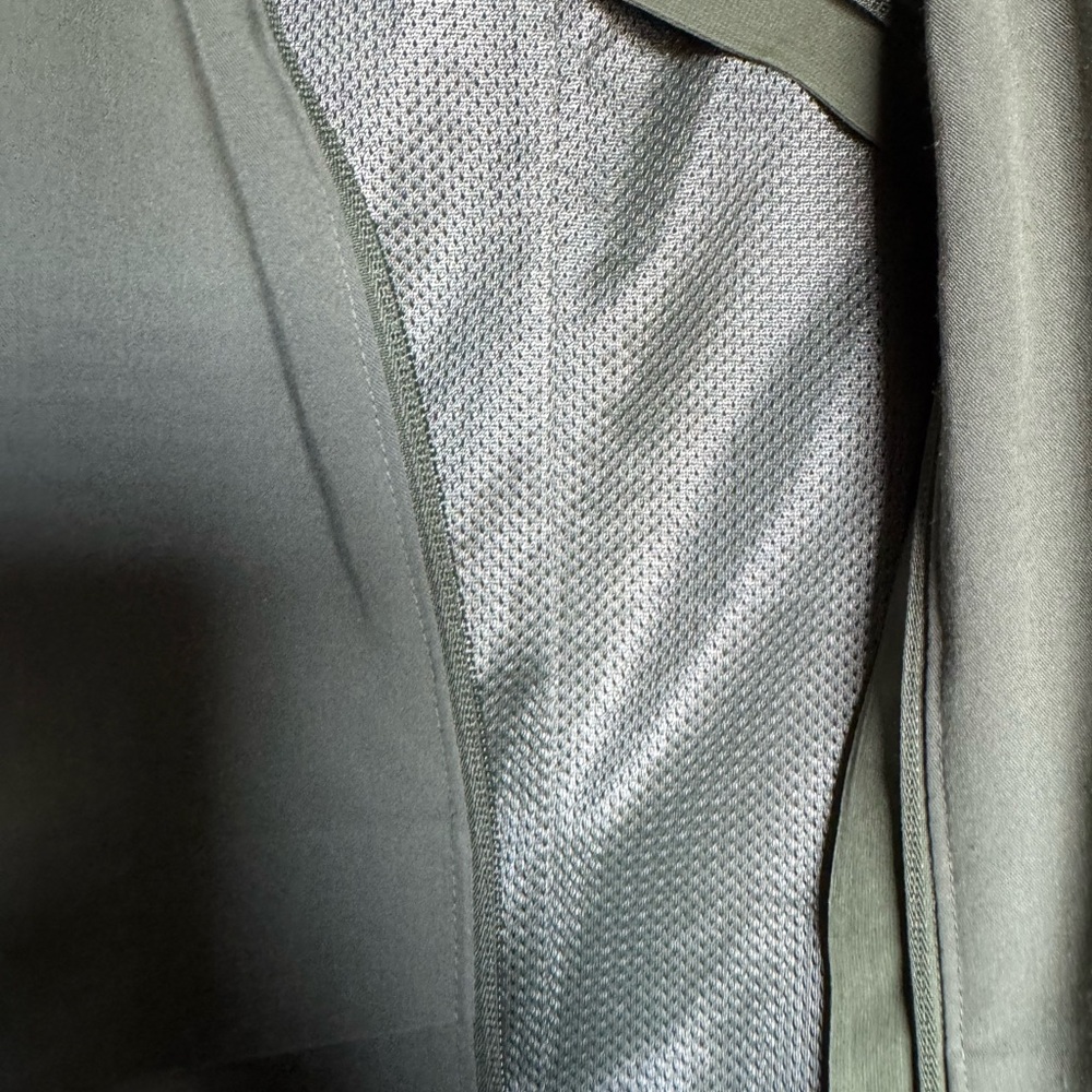 Figs Scrub Jacket Technical Collection - image 5